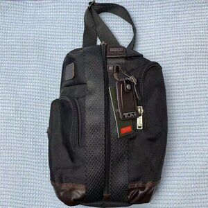 🔥Tumi Alpha Bravo Monterey Sling Bag | Black-Theft Crossbody